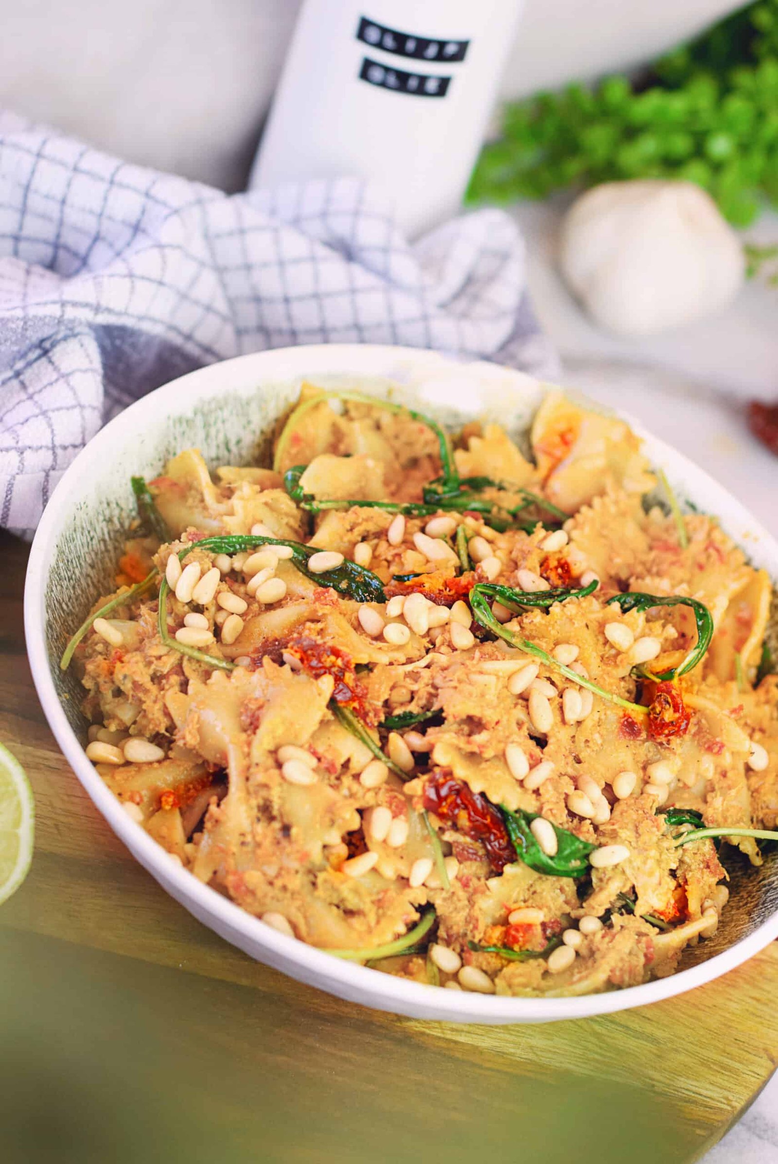 Vegan pasta “tonijn”